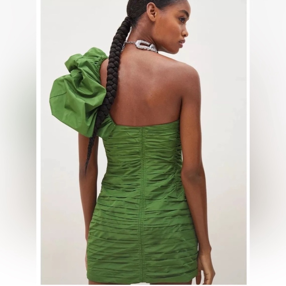 H&M Conscious Green Draped One Shoulder Ruched Mini Dress Size 8 - Picture 2 of 11